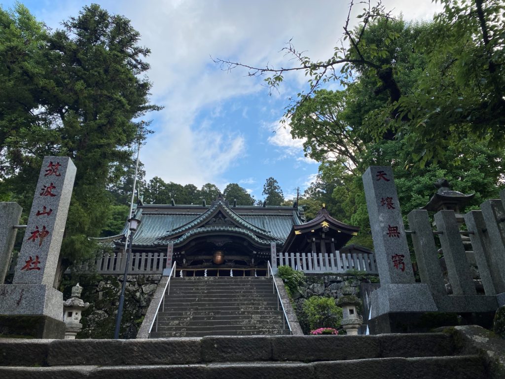 筑波山神社　拝殿
